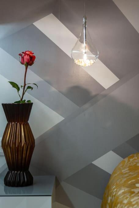 Premium Apartment By Hi5-King Street'S Luxury بودابست المظهر الخارجي الصورة