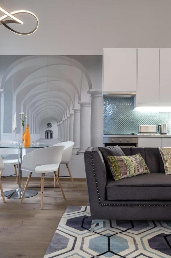Premium Apartment By Hi5-King Street'S Luxury بودابست المظهر الخارجي الصورة